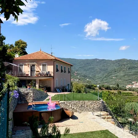 Borgo Pasqui دْيانو مارينا